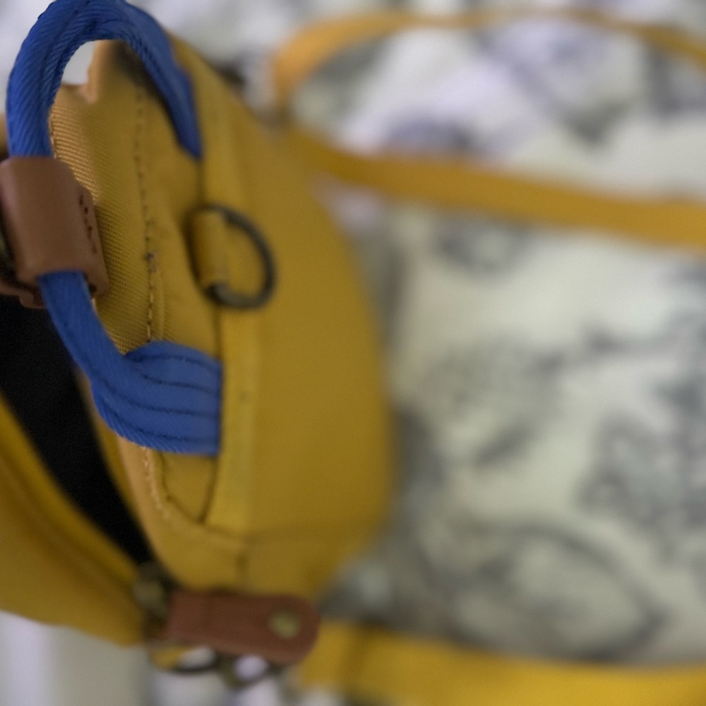 Doughnut Crossbody Bag - image 7